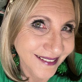 Profile Picture of Roxy Barnes~Mackey (@barnesmackey) on Pinterest