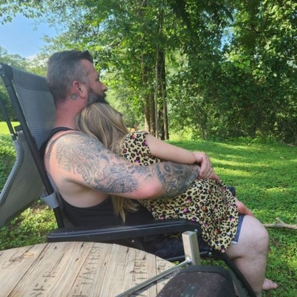 Profile Picture of Ryan Brobst (@rcbrobst82) on Poshmark