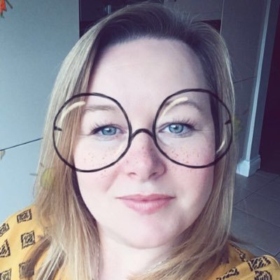 Profile Picture of Jane Ainsworth (@jlainsy) on Twitter