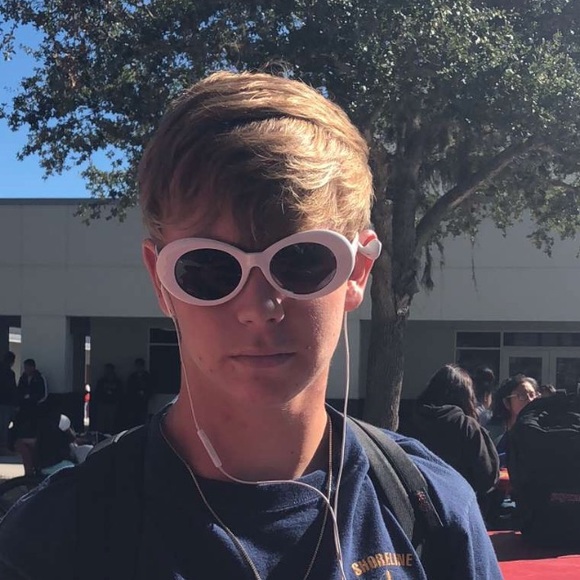 Profile Picture of Caleb Ivey (@calebivey_) on Poshmark