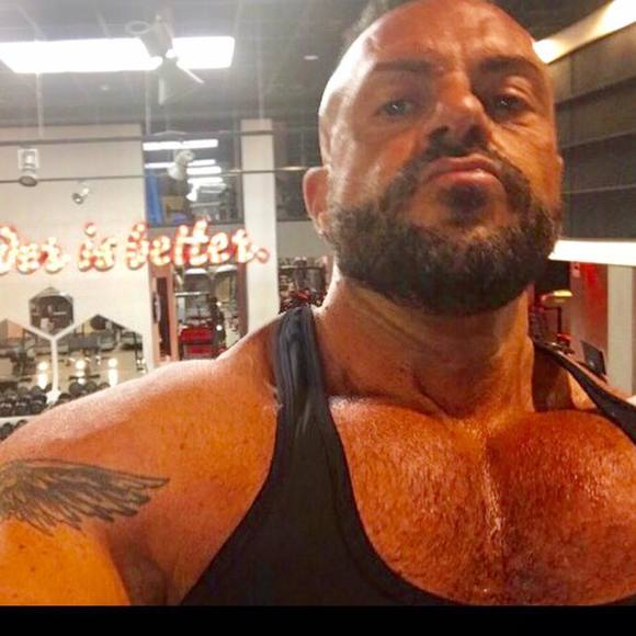 Profile Picture of David Ganci (@gancinator) on Poshmark