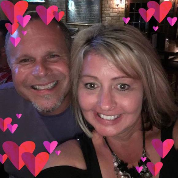 Profile Picture of Amy Biniecki (@amibin) on Poshmark