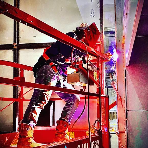 Profile Picture of Hunter Chaviers (@hchaviers76) on Poshmark