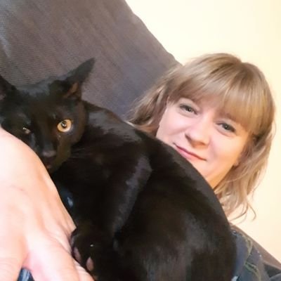 Profile Picture of Jane Fowler (@htafcjaneo) on Twitter