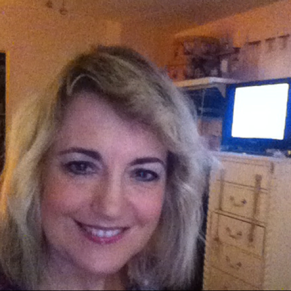 Profile Picture of Rita Steffens (@ritasb) on Poshmark