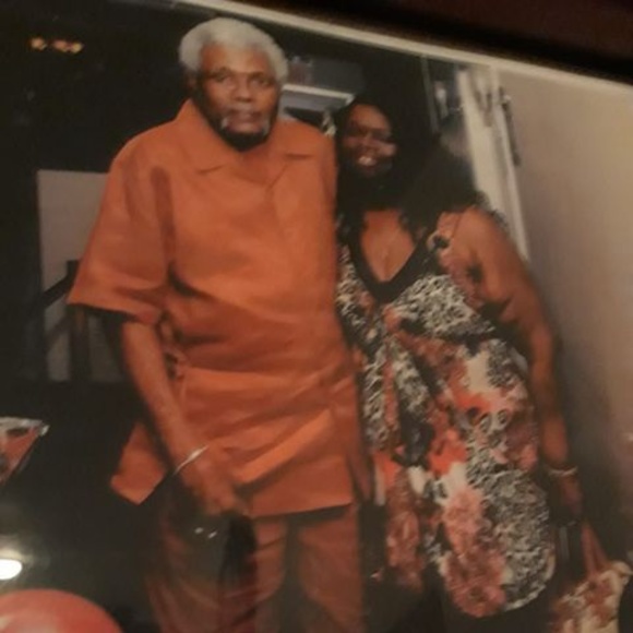 Profile Picture of Gary Ray (@garyray998) on Poshmark