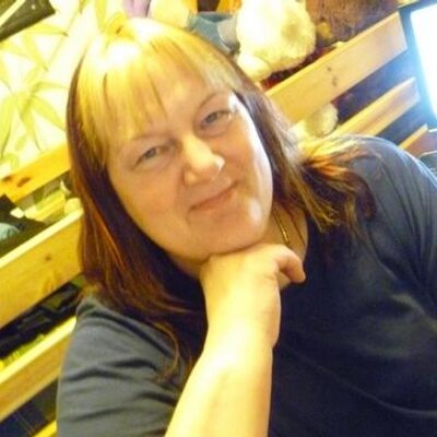 Profile Picture of Vicki Slade (@@vicpitman) on Twitter