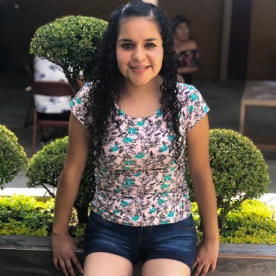 Profile Picture of Guadalupe Beltrán (@g_chinaa14) on Twitter