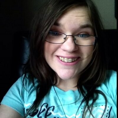 Profile Picture of Toni Sinclair (@toni_sinclair) on Twitter