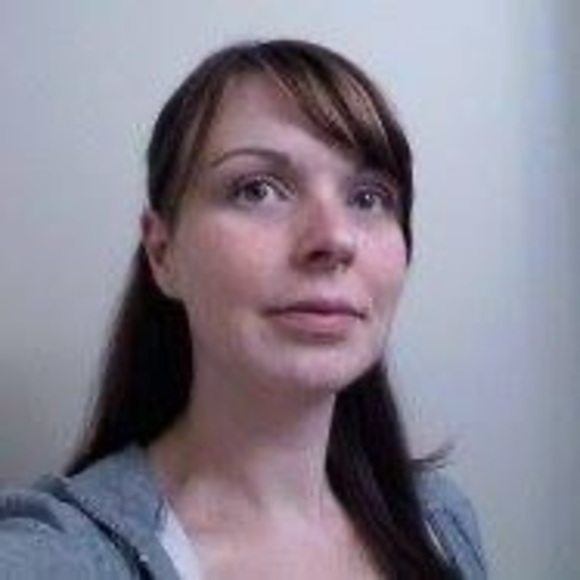 Renee Nugent - Poshmark Profile Picture of Renee Nugent (@renee_n_ca) on Poshmark