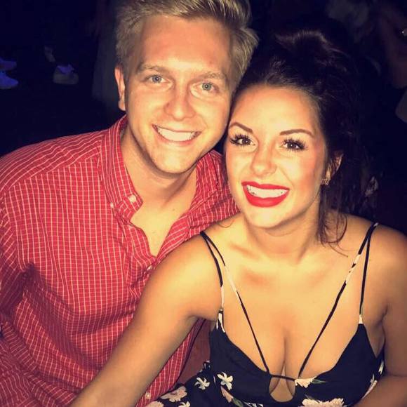 Profile Picture of Channing Dionisopoulos (@cassieemm) on Poshmark