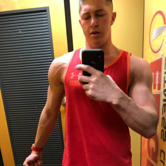 Profile Picture of Aaron Jacobs (@aaronjcbs) on Poshmark
