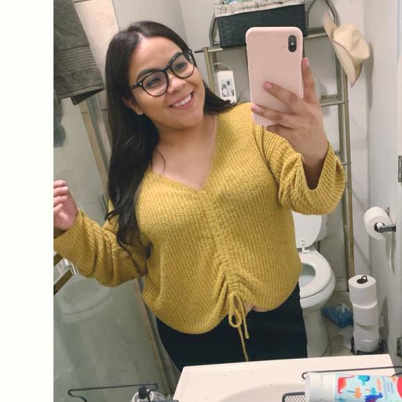 Profile Picture of Nancy Aleman (@nancynoemy) on Poshmark