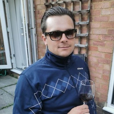 Profile Picture of Josh Pike (@JoshyP92) on Twitter