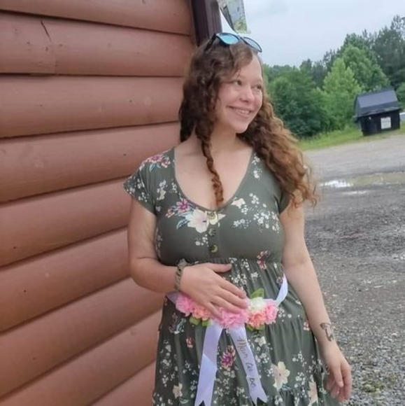 Profile Picture of Stephanie Plummer (@stephsteph96767) on Poshmark