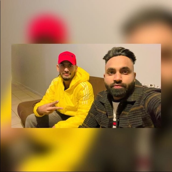 Profile Picture of Jagtar Singh (@jaggisingh1999) on Poshmark