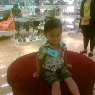 Profile Picture of Hendry Michael Surentu (@hendry.m.surentu) on Facebook