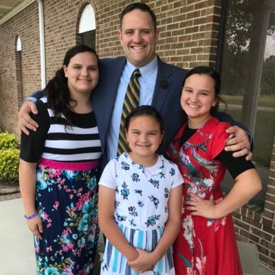 Profile Picture of Scott McBroom (@BroMcBroom) on Twitter