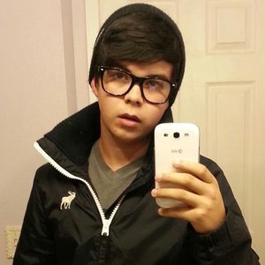 Profile Picture of Bryan Fez Gillespie (@b-ryee) on Myspace