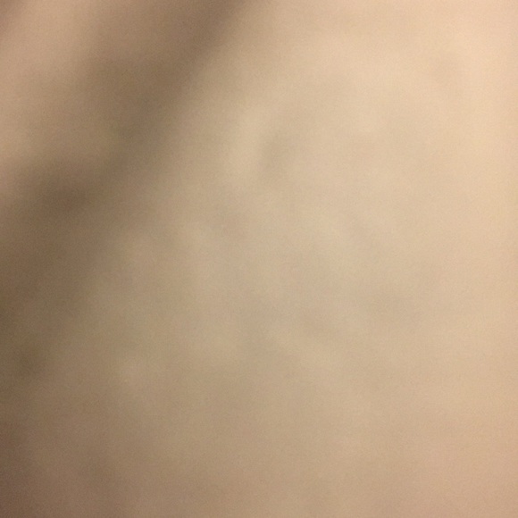 Profile Picture of Jesamie Gesite (@jesamiegesite) on Poshmark