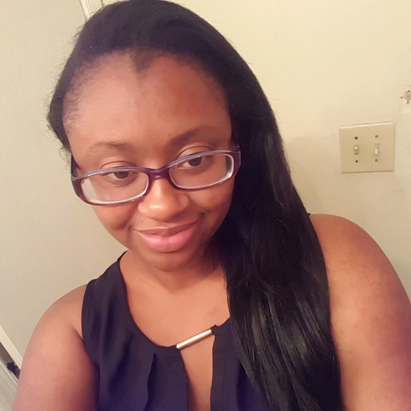 Profile Picture of Talisha Pettaway (@talishap1) on Poshmark