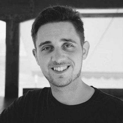 Profile Picture of Adam Snape (@snapexyz) on Twitter