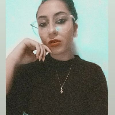 Profile Picture of Julia Victória Backes (@backes_victoria) on Twitter