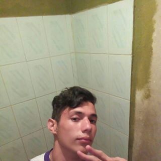 Emmanuel Lomeli - Facebook Profile Picture of Emmanuel Lomeli (@emmanuel.lomeli.378) on Facebook