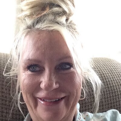Profile Picture of Nancy Varga (@ltlrose4) on Twitter