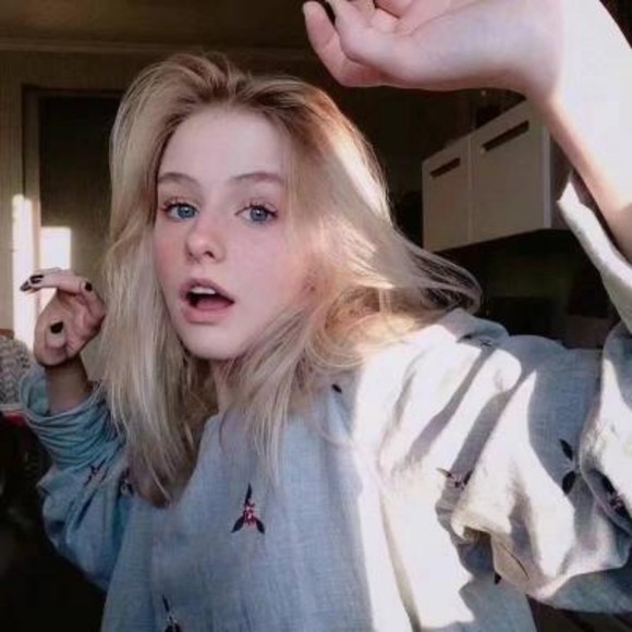 Donald Godelia - Poshmark Profile Picture of Donald Godelia (@obornenor) on Poshmark