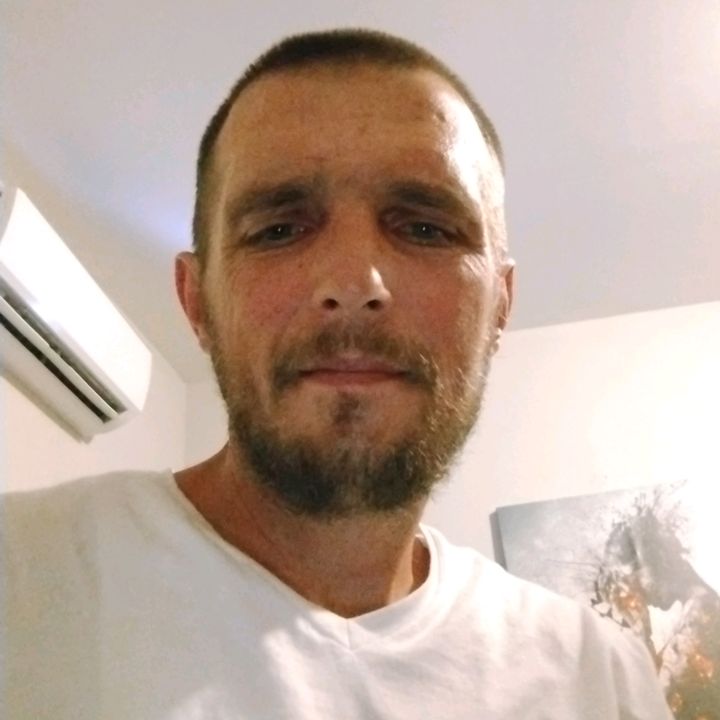 Profile Picture of Michael Hoesch (@michaelhoesch) on Tiktok