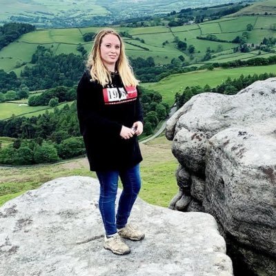 Profile Picture of Amy Durant 🇪🇺 (@SavingBooks) on Twitter