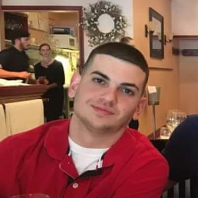 Profile Picture of Michael Dickens (@dickensm00) on Twitter