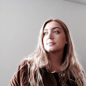 Profile Picture of Alexia Becker (@alexialbecker) on Pinterest