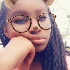 Profile Picture of Miley Davis (@MileyDavis3) on Twitter