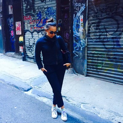 Profile Picture of Emma Johnson (@EmmaRoscoe5) on Twitter