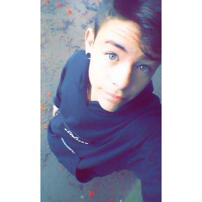 Profile Picture of Thoom  ⚓ (@Vibezs1051) on Twitter