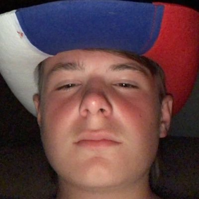 Profile Picture of Ryanithink.._.. (@RyanCuff10) on Twitter