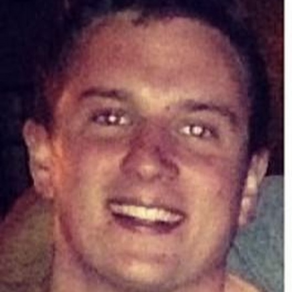 Profile Picture of Adam Fleisher (@adamfleisher) on Poshmark