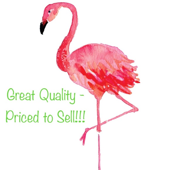 Profile Picture of Heather Townley (@flamingo239) on Poshmark