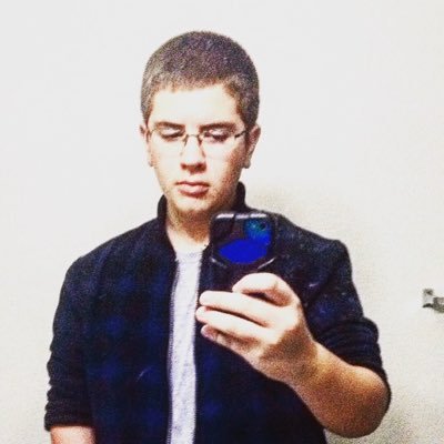 Ryan Shupe - Twitter Profile Picture of Ryan Shupe (@RihannaShoopa) on Twitter