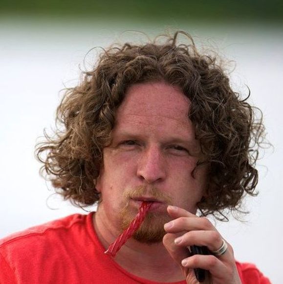 Profile Picture of Jeff Holubeshen (@jholubeshen) on Poshmark