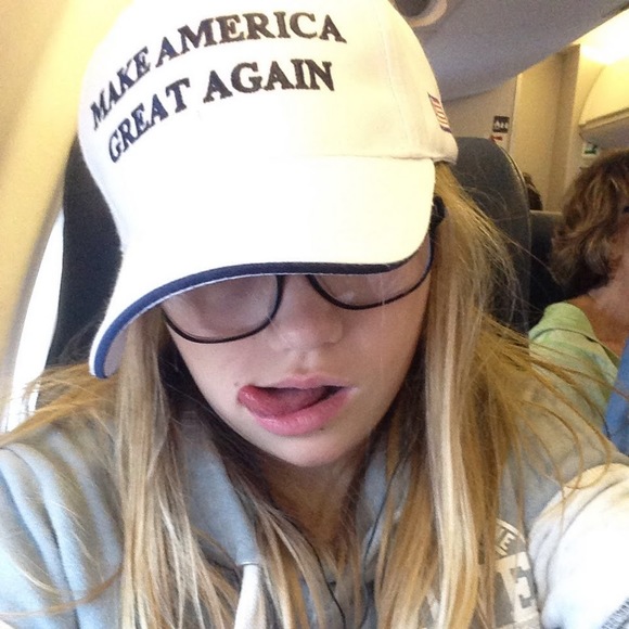 Profile Picture of Ruby Leach (@leachruby1) on Poshmark