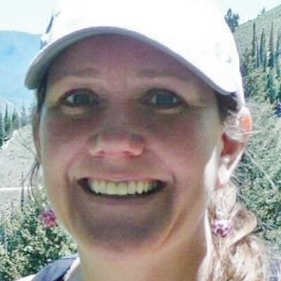 Profile Picture of Beverly Hines (@BeverlyJHines) on Twitter