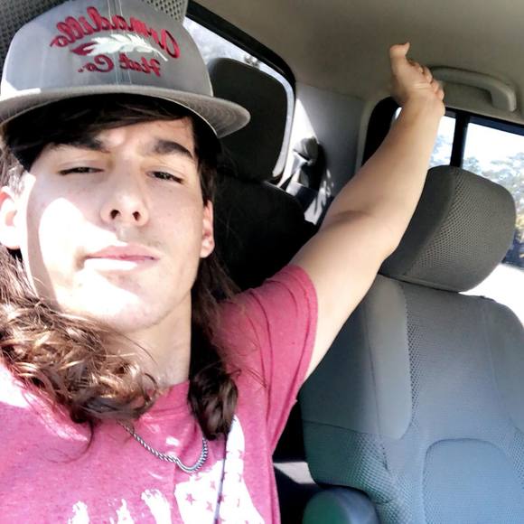 Profile Picture of Ryan Seiley (@ryyannlit) on Poshmark