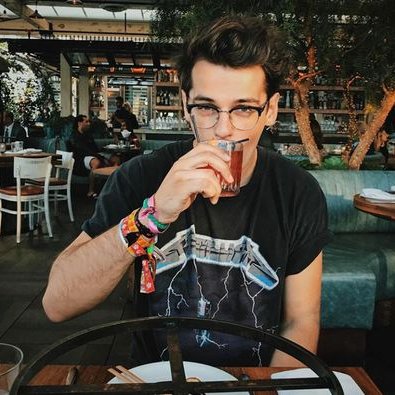 Profile Picture of Jonathan Glazer (@r0seb0y__) on Twitter