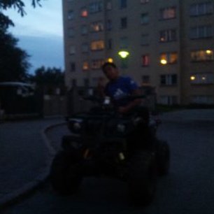 Profile Picture of Ben Ben Bouhali Bel (@Rider_cashman) on Twitter