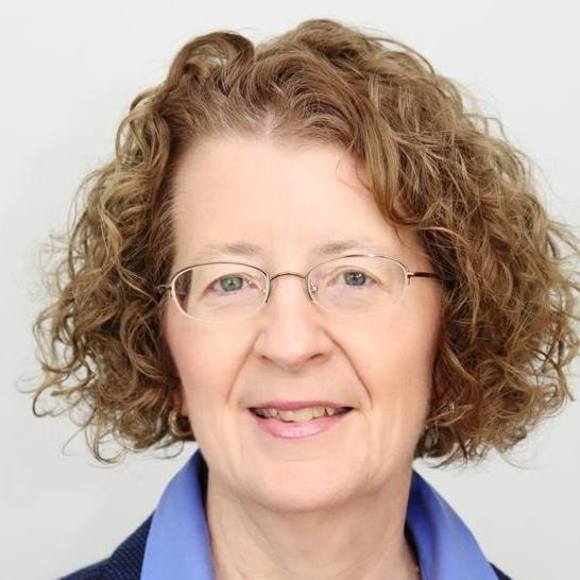 Profile Picture of Betsy Shultis (@betsyshultis) on Poshmark