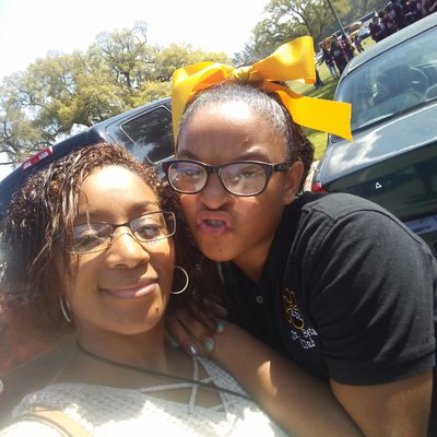 Profile Picture of Kim Sweatt (@KimSweatt2) on Twitter