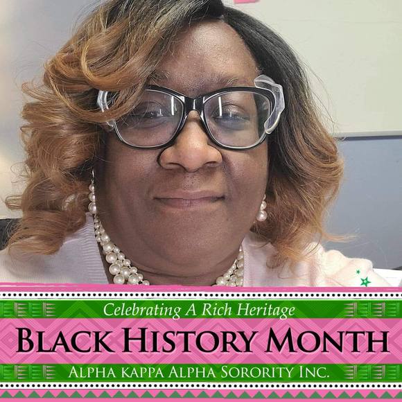 Profile Picture of Darlene Wimple taylor (@darlenetaylor19) on Poshmark